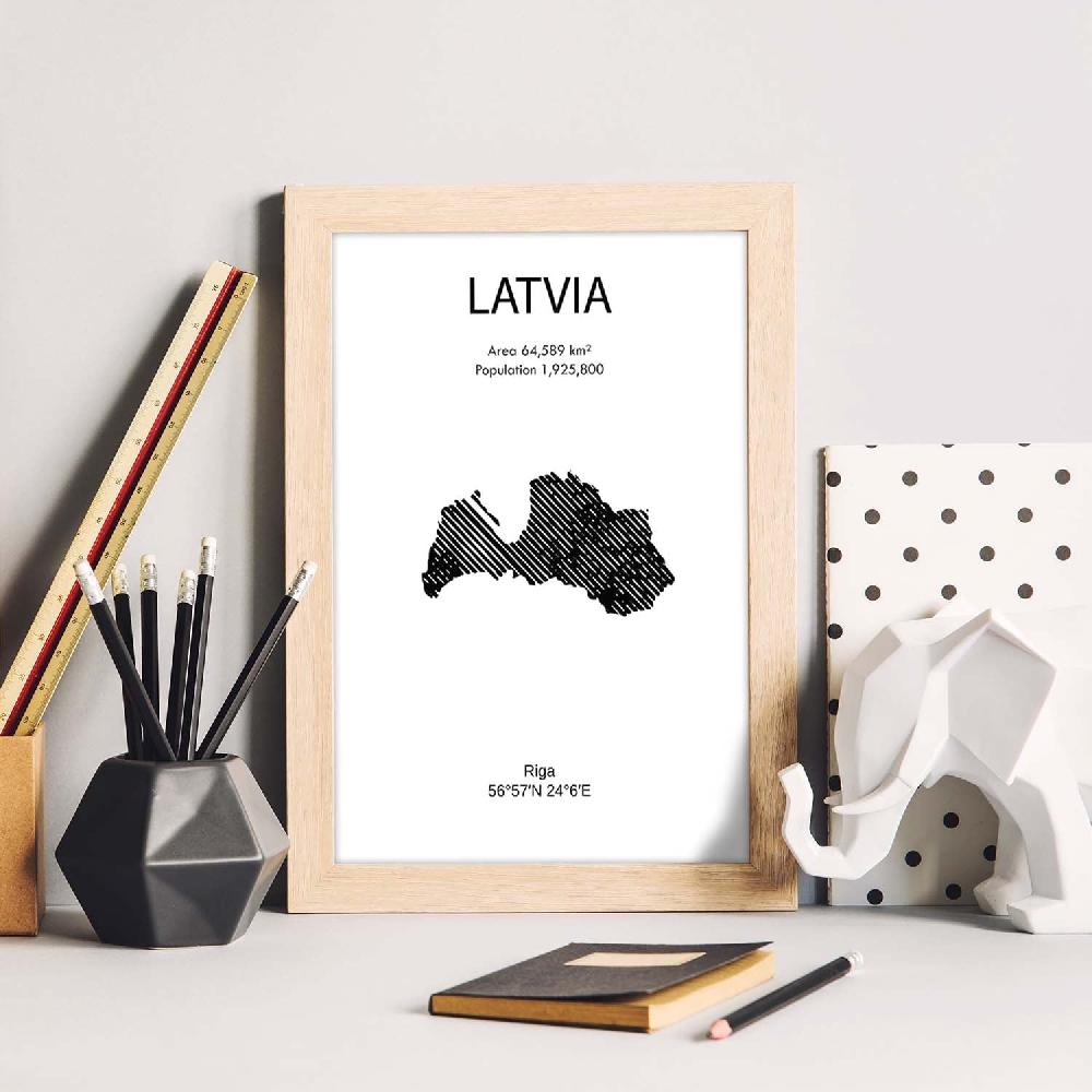 Nacnic Lámina De Latvia Del Mundo