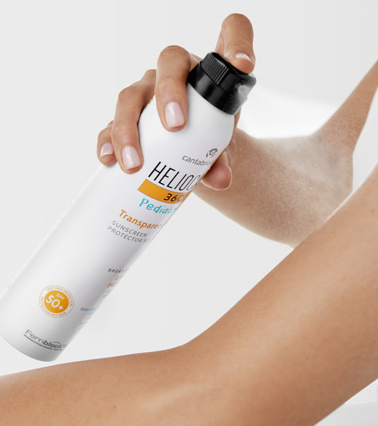 Neoretin HELIOCARE 360º Pediatrics Transparent Spray SPF 50+