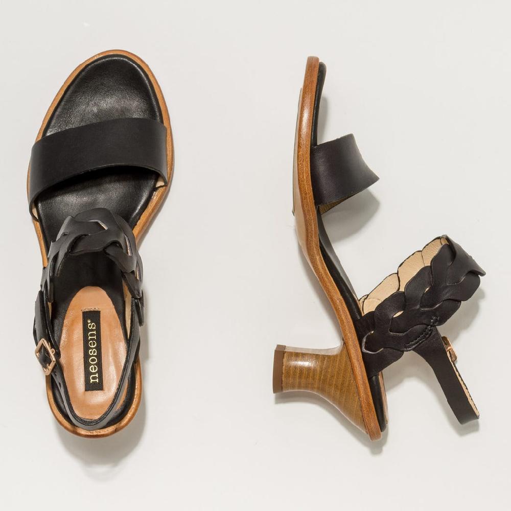 Neosens S3204 RESTORED SKIN EBONY / NEGREDA