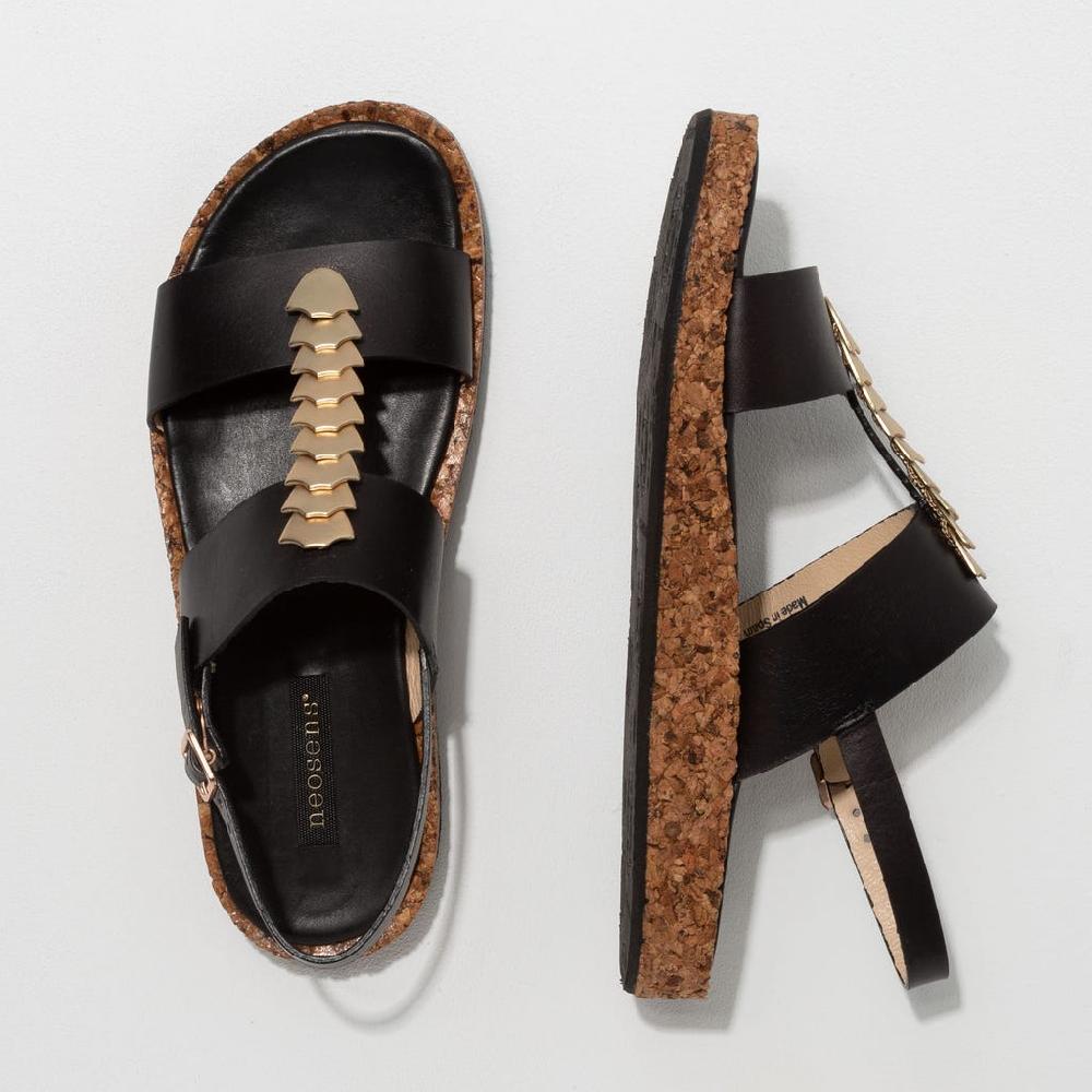 Neosens S3213A RESTORED SKIN EBONY / TARDANA