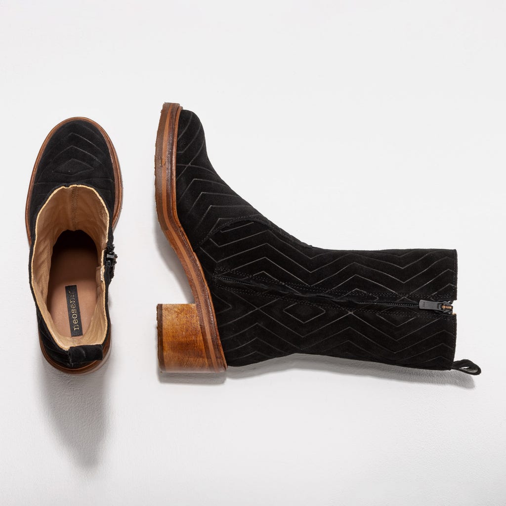 Neosens S3331 VESUBIO BLACK / RUBY