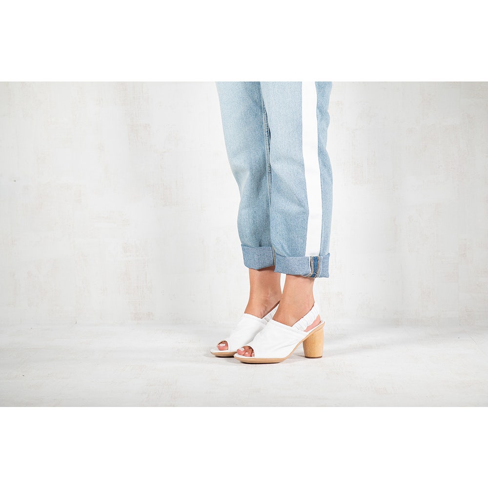 Neosens S626 SUAVE CUERO / MULATA