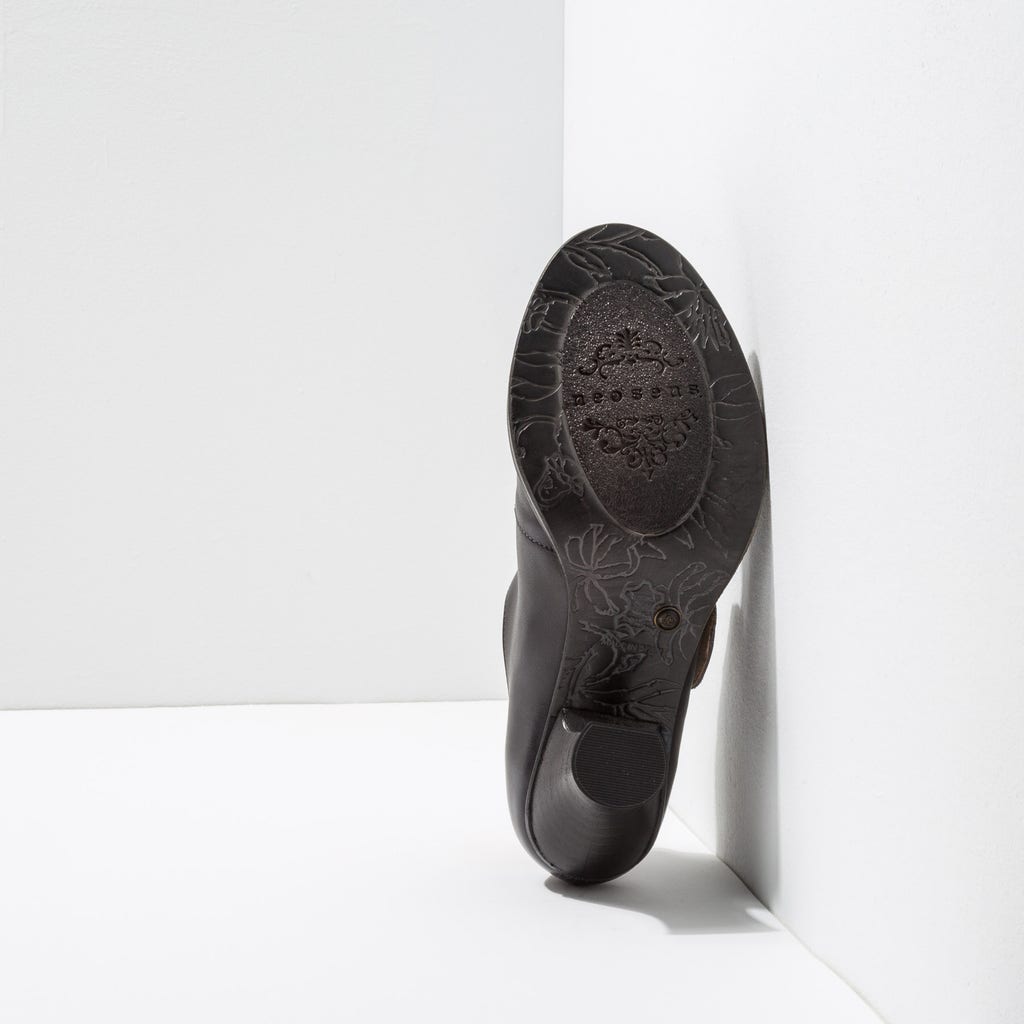 Neosens S660 RESTORED SKIN EBONY/ ROCOCO