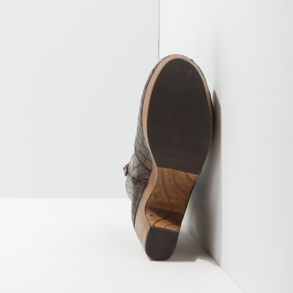 Neosens S3260F FANTASY ALLIGATOR WAX BROWN/ ST.LAURENT