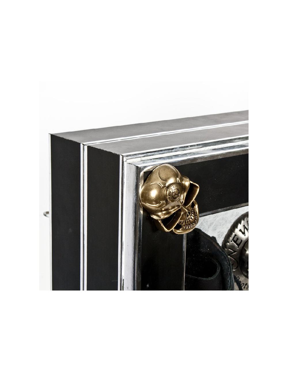 New Rock ADORNMENTS M-NRPICTURE-C1