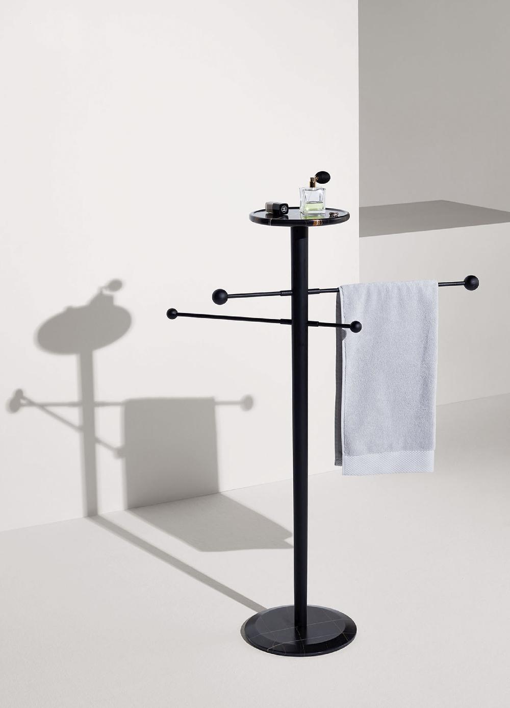 Nomon Towel Rack