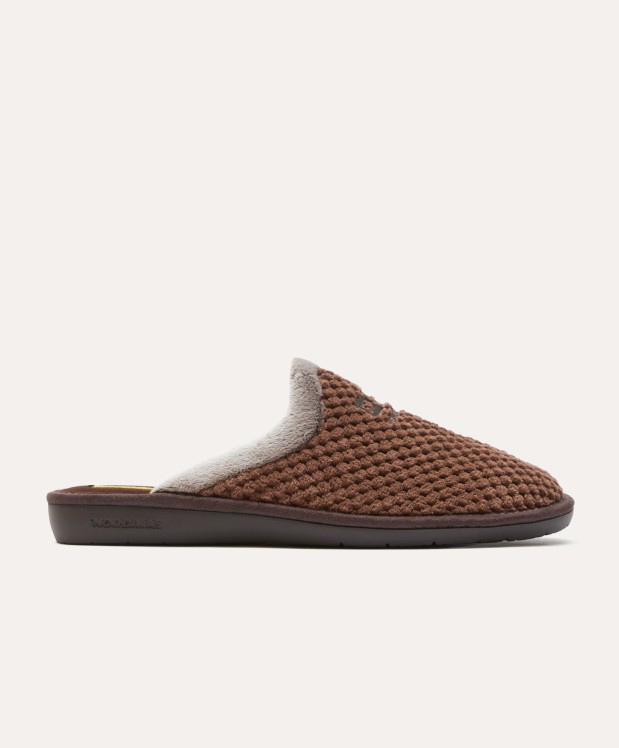 Nordikas ZAPATILLAS DE CASA HOMBRE ANDES MARRON