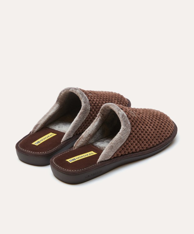 Nordikas ZAPATILLAS DE CASA HOMBRE ANDES MARRON
