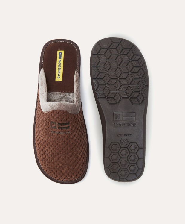 Nordikas ZAPATILLAS DE CASA HOMBRE ANDES MARRON