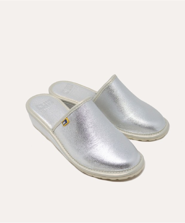nordikas ZAPATILLAS DE CASA MUJER METALIC PLATA