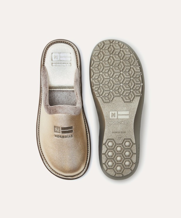 Nordikas ZAPATILLAS DE CASA MUJER METALIC PLATINO
