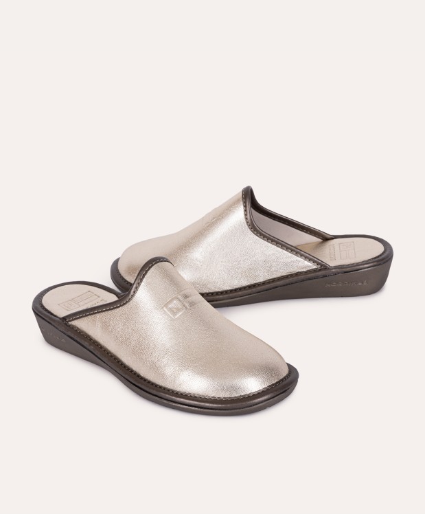 nordikas ZAPATILLAS DE CASA MUJER METALIC PLATINO