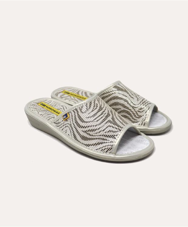 nordikas ZAPATILLAS DE CASA MUJER PIEL CEBRA BEIGE
