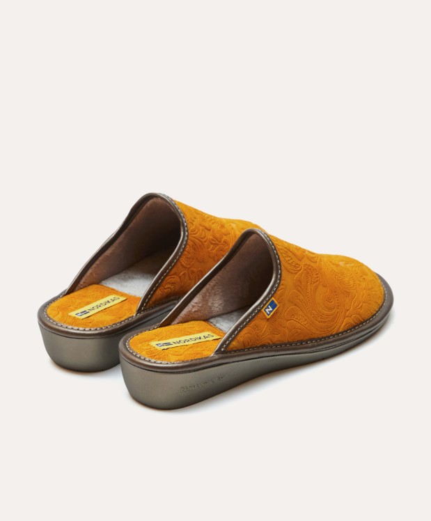 Nordikas ZAPATILLAS DE CASA MUJER PIEL DAMASCO MOSTAZA