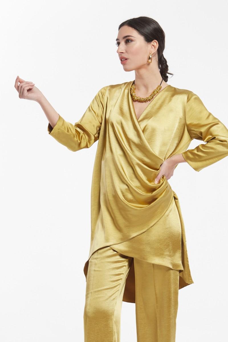 oky coky CASACA CRUZADA CON FRUNCE SATEN VINTAGE STRETCH