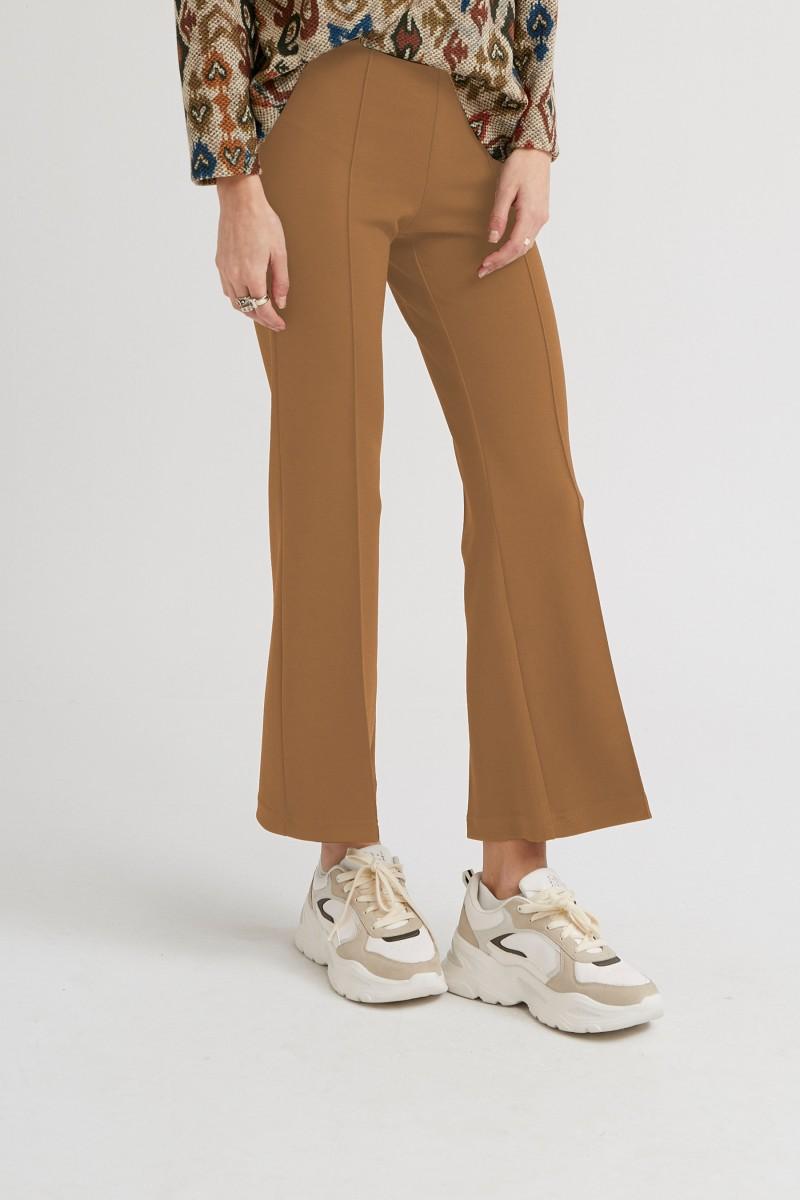 oky coky PANTALÓN ACAMPANADO CROPPED-PUNTO ROMA