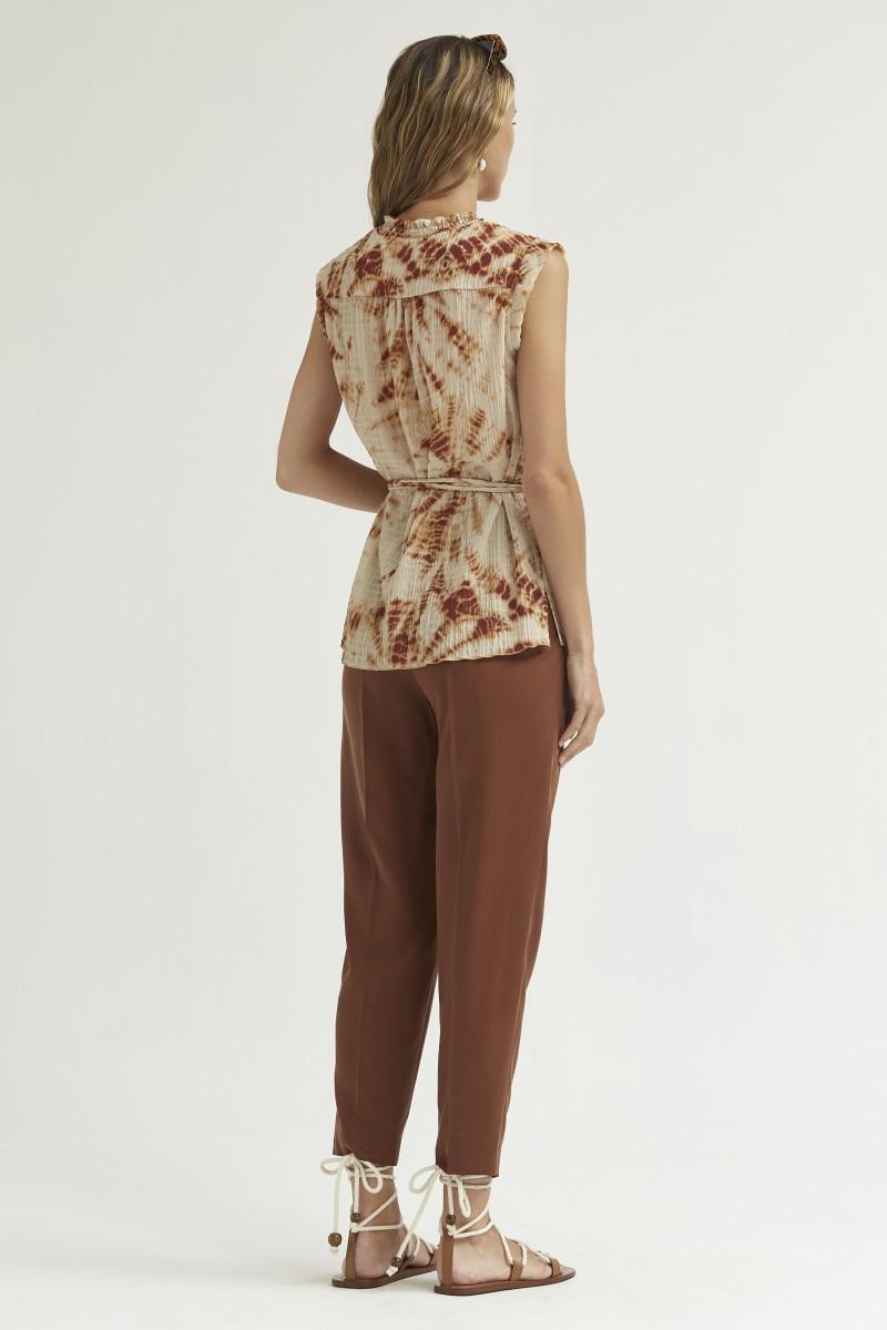 Oky Coky PANTALÓN CON PINZAS SARGA DE LYOCEL