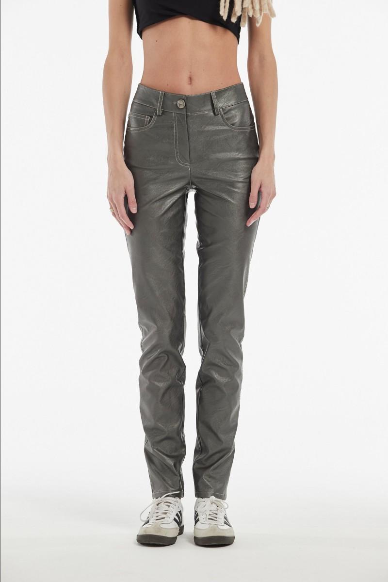 oky coky PANTALÓN FRESA EFECTO PIEL LAMINADO METAL