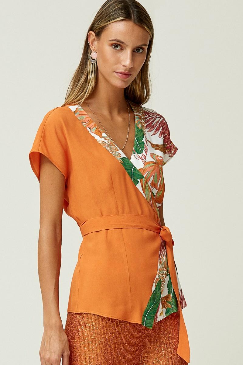 oky coky TOP CRUZADO VISCOSA ESTAMPADA