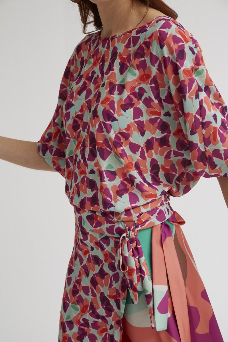 Oky Coky TOP MANGA JAPONESA GASA ESTAMPADA