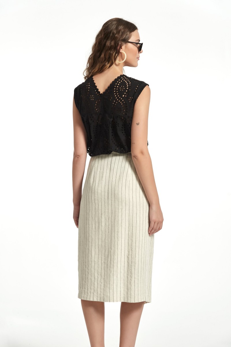 Oky Coky TOP YAREN ALGODON PERFORADO