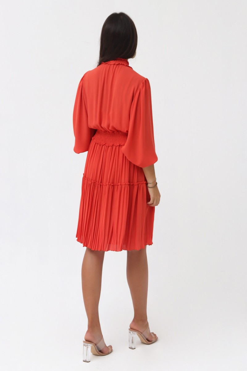 Oky Coky VESTIDO CORTO DE GASA CON FRUNCES