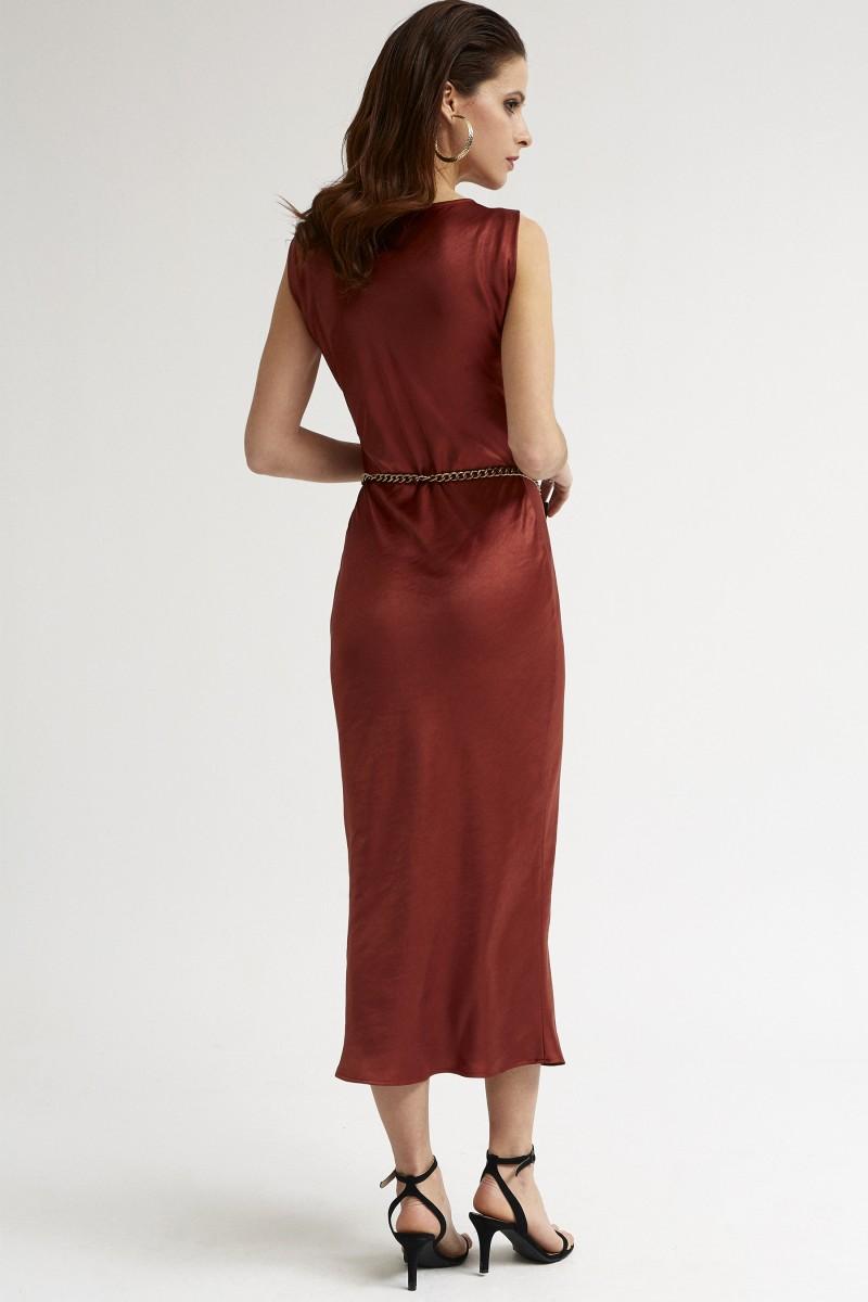 Oky Coky VESTIDO MIDI ESCOTE CASCADA RASO