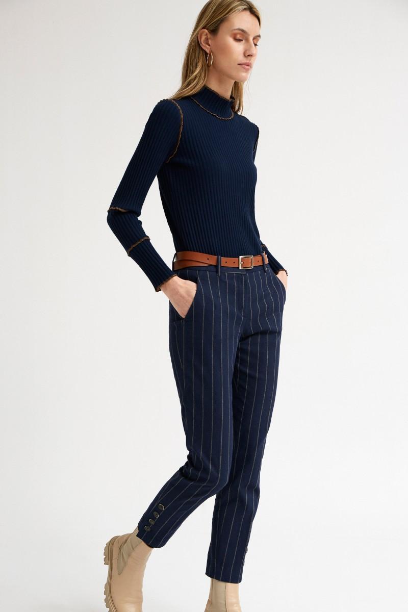 oky coky PANTALÓN SASTRE BOTONES BAJO RAYA DIPLOMÁTICA