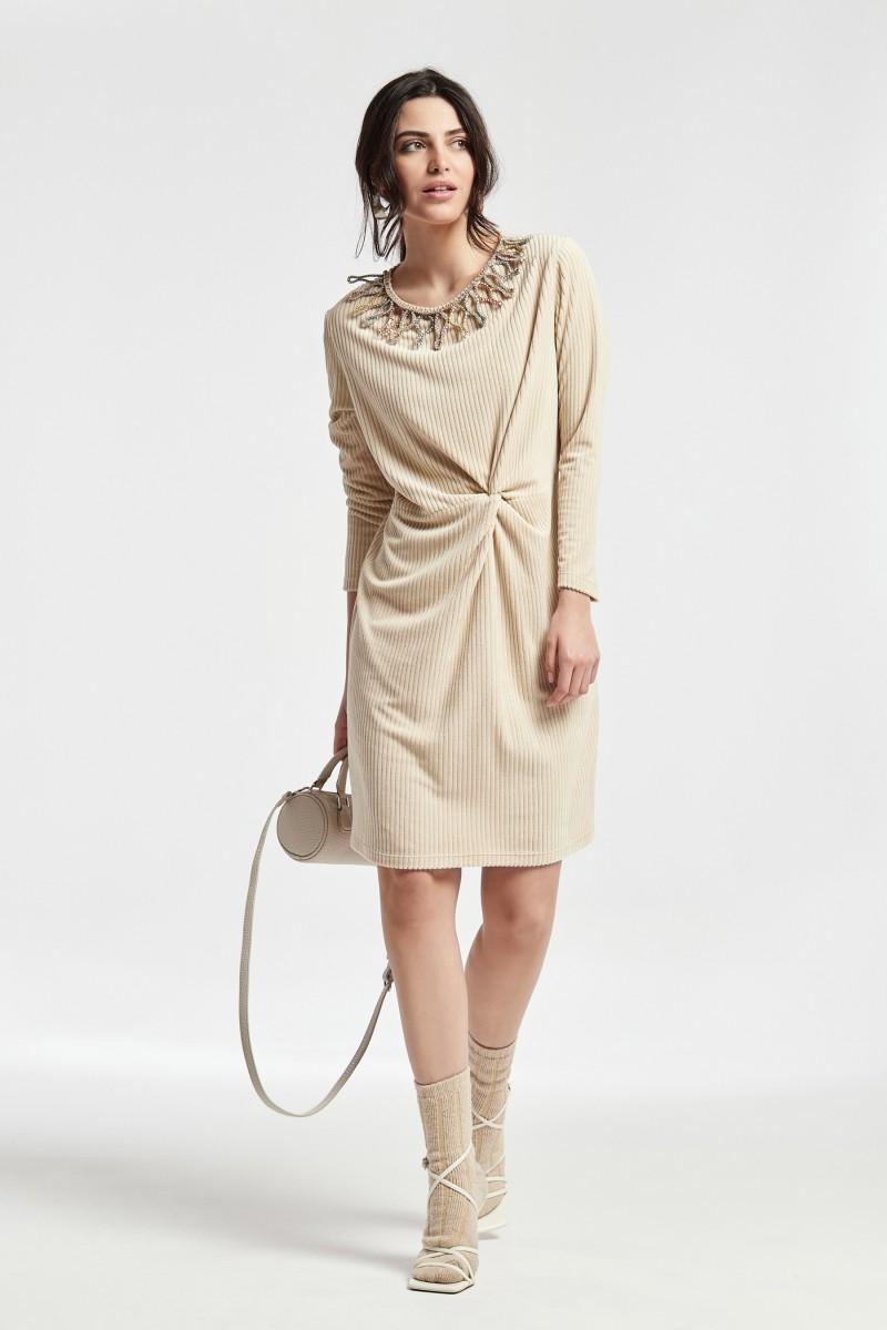 oky coky VESTIDO HARRI DETALLE DELANTERO PANA DE PUNTO