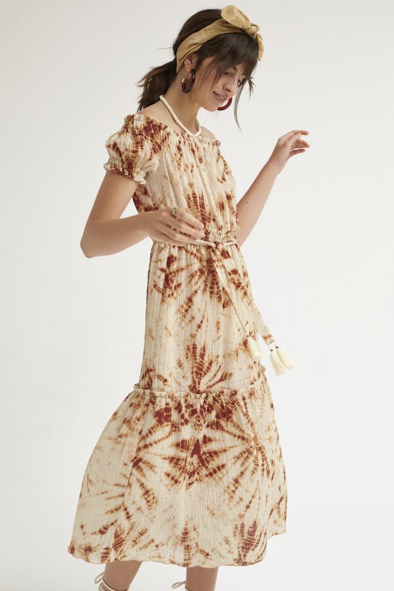 Oky Coky VESTIDO HOMBROS DESCUBIERTOS TIE DYE CON RELIEVE