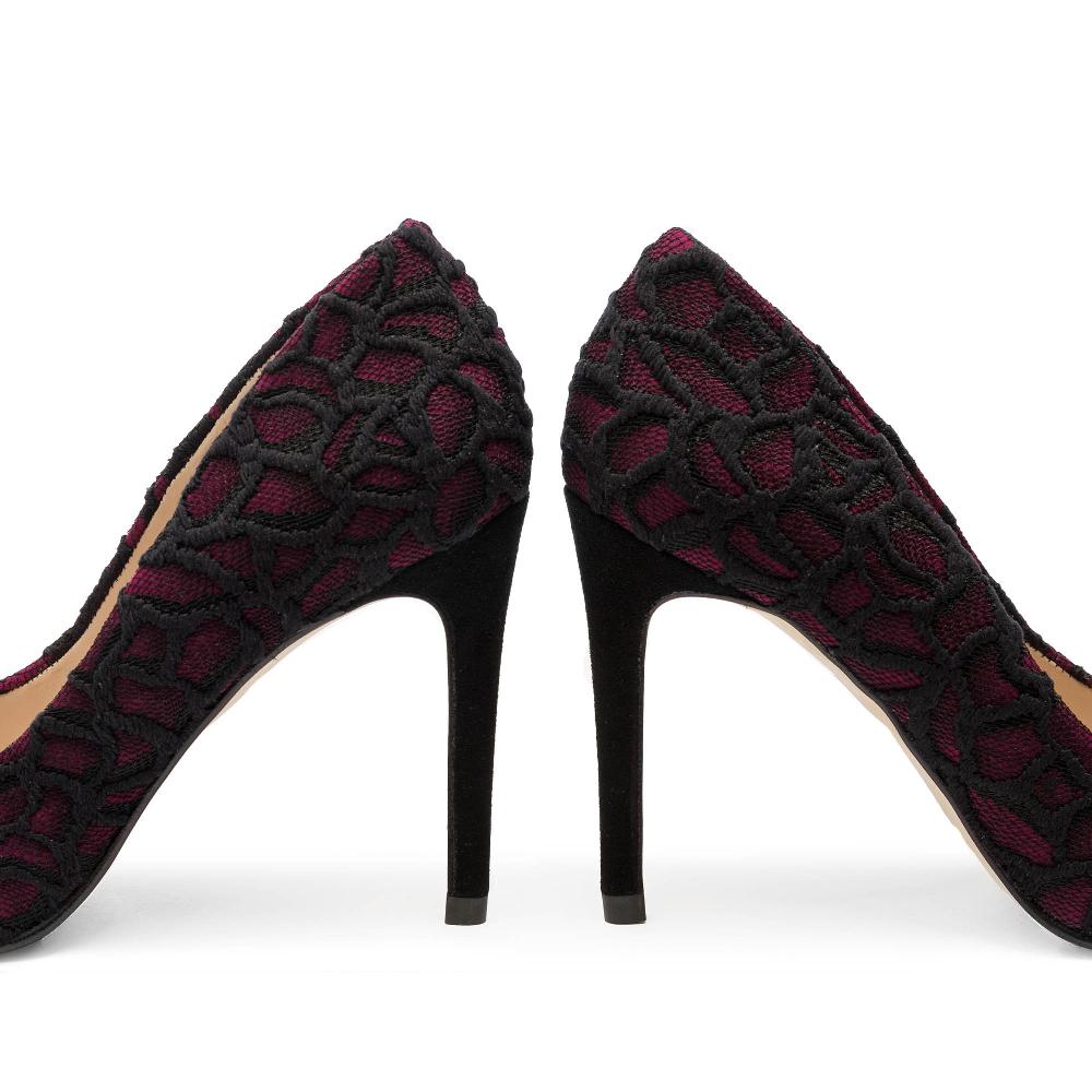 Paco Gil DESIRE RED/BLACK BROCADE