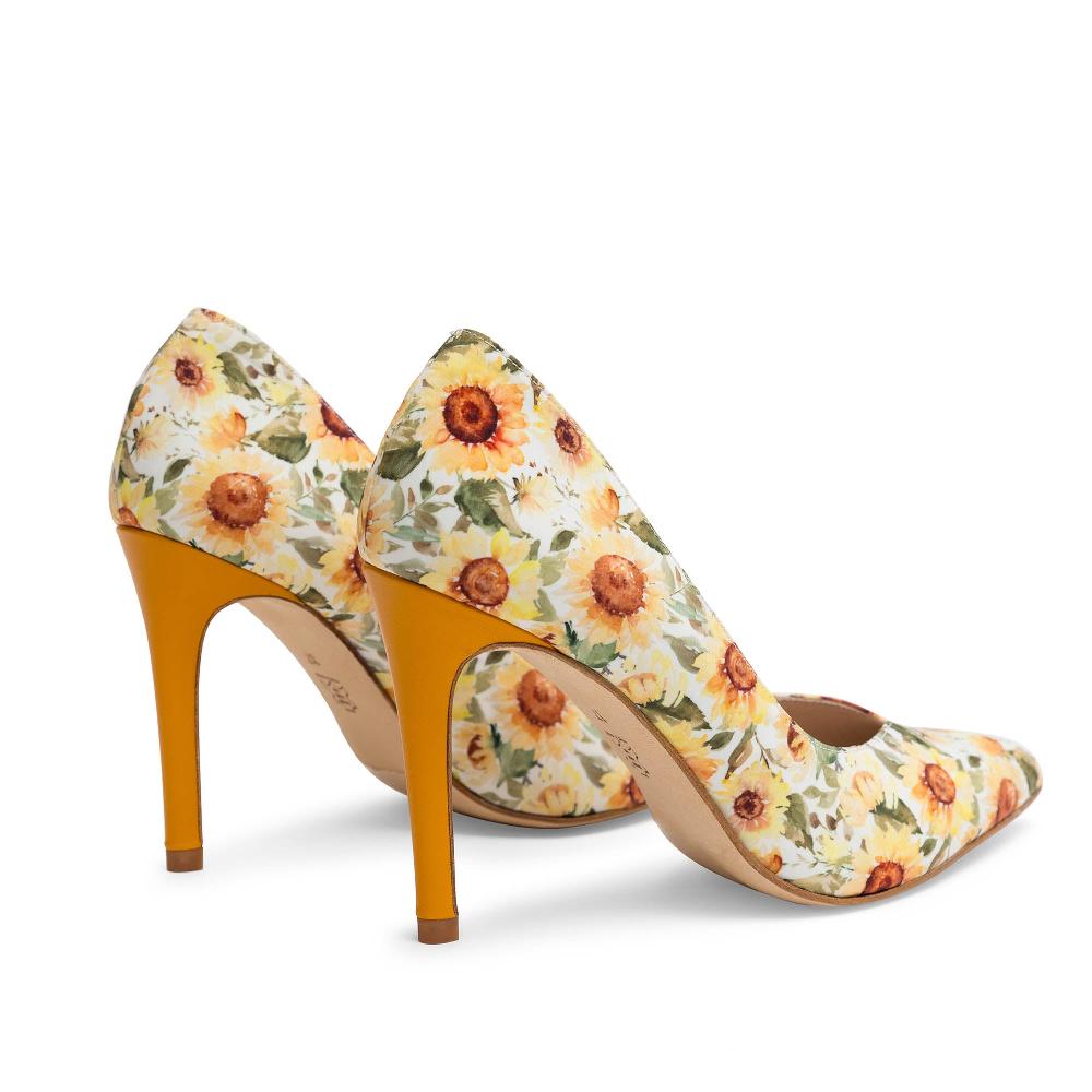 Paco Gil GENOVEVA YELLOW FLOWER