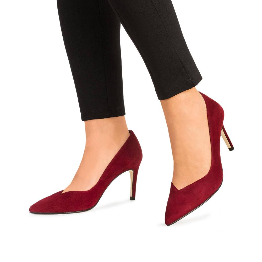 Paco Gil ITZIAR WINE SUEDE