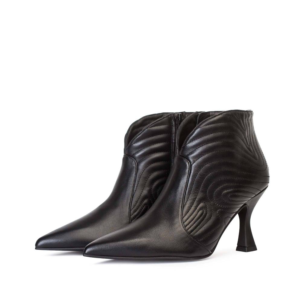 Paco Gil MARIA BLACK BRAVO