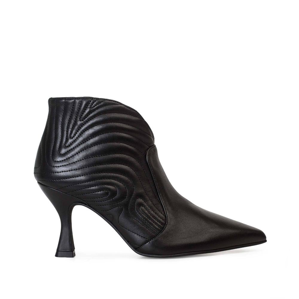 paco gil MARIA BLACK BRAVO