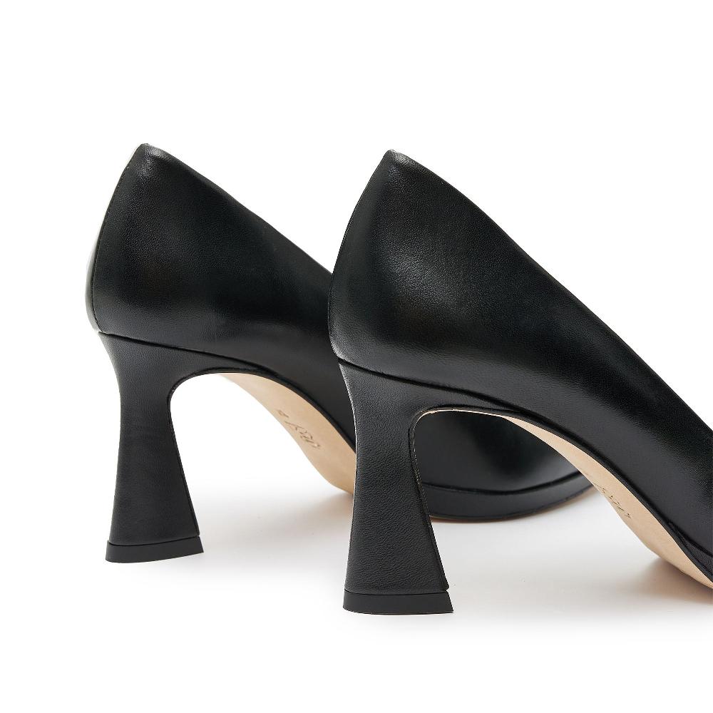 Paco Gil REGINA BLACK NAPA