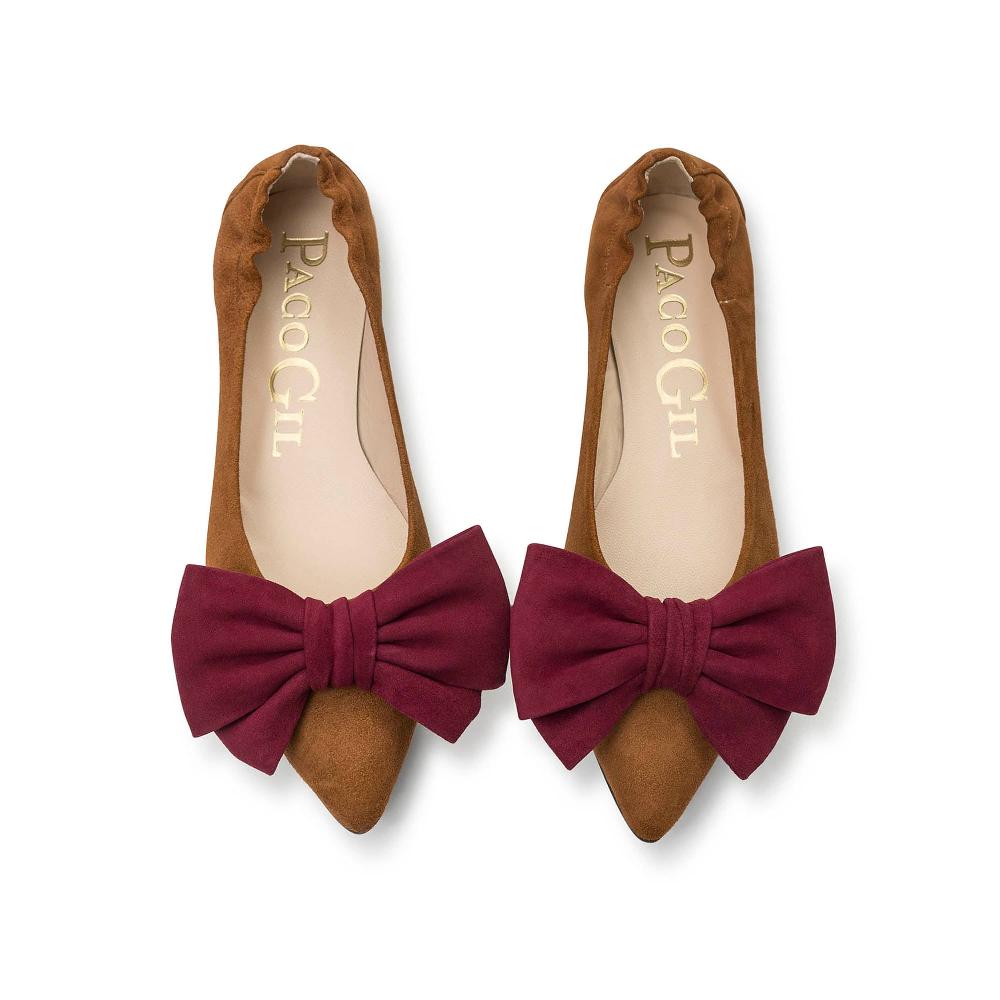 Paco Gil TATIANA BROWN-WINE