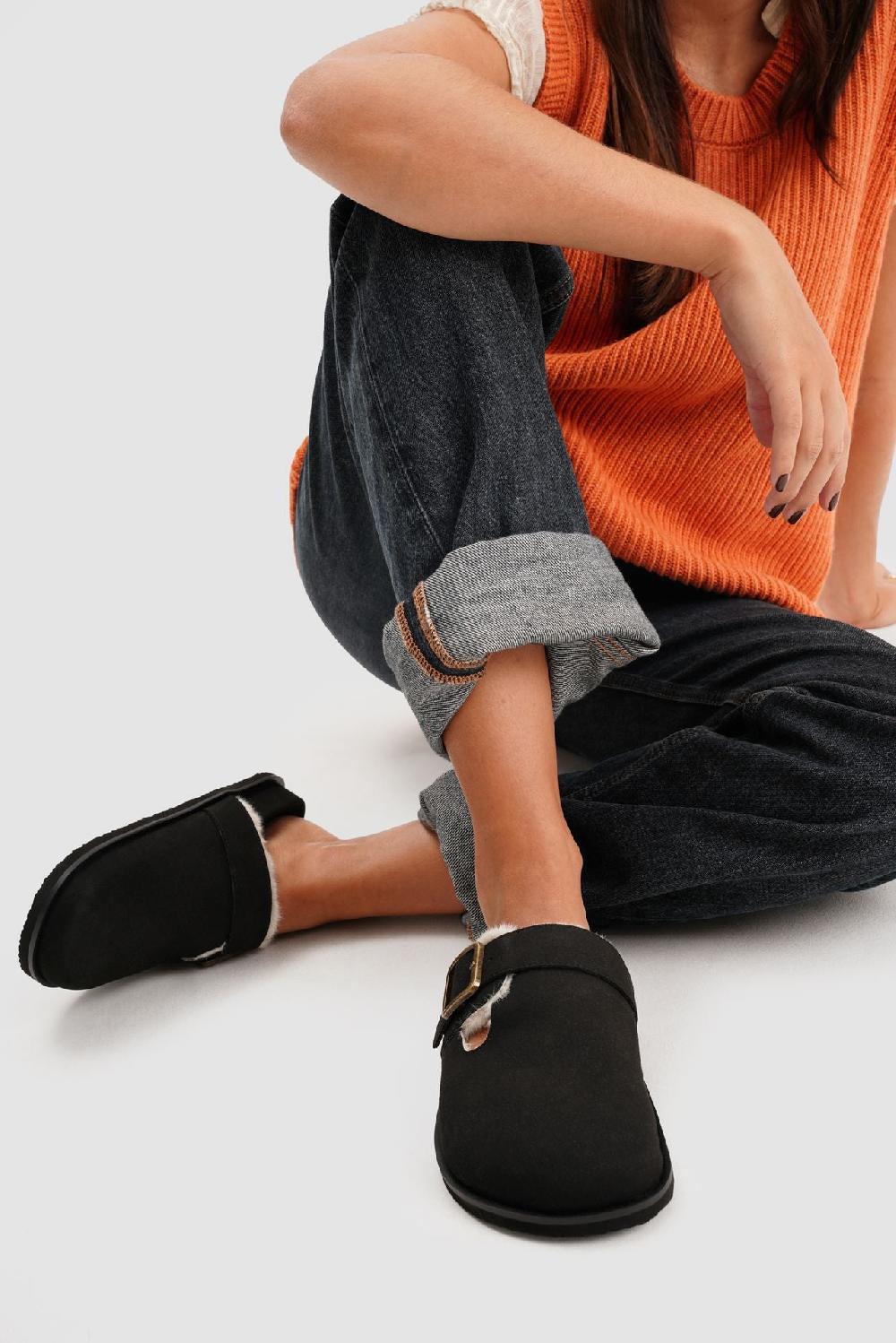 Paez CLOG VEGAN SUEDE TRUFFLED BLACK