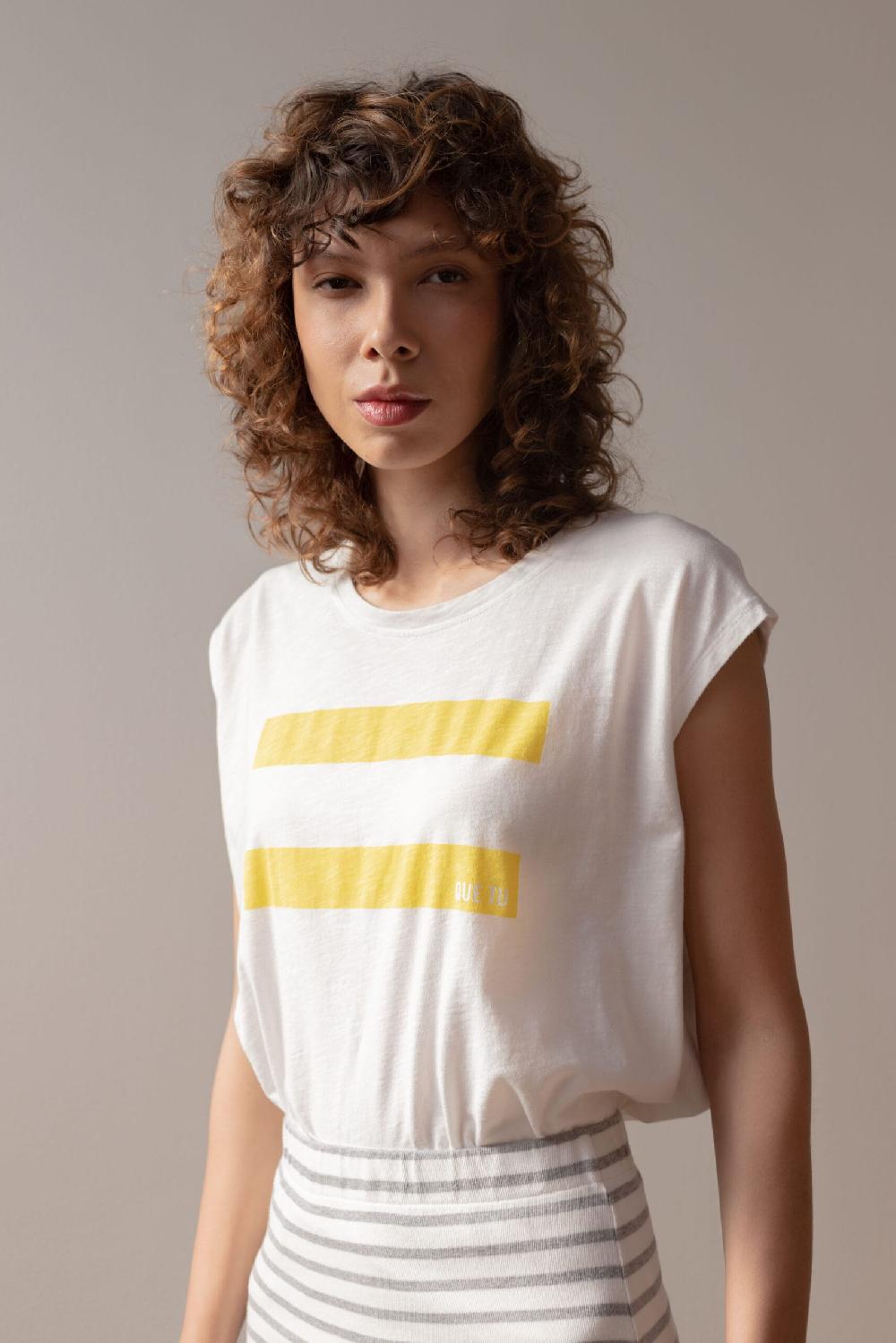 pan producto básico Camiseta blanca rayas amarillas