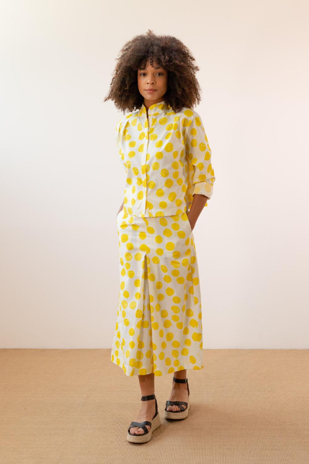 pan producto básico Falda estampada topos amarillos