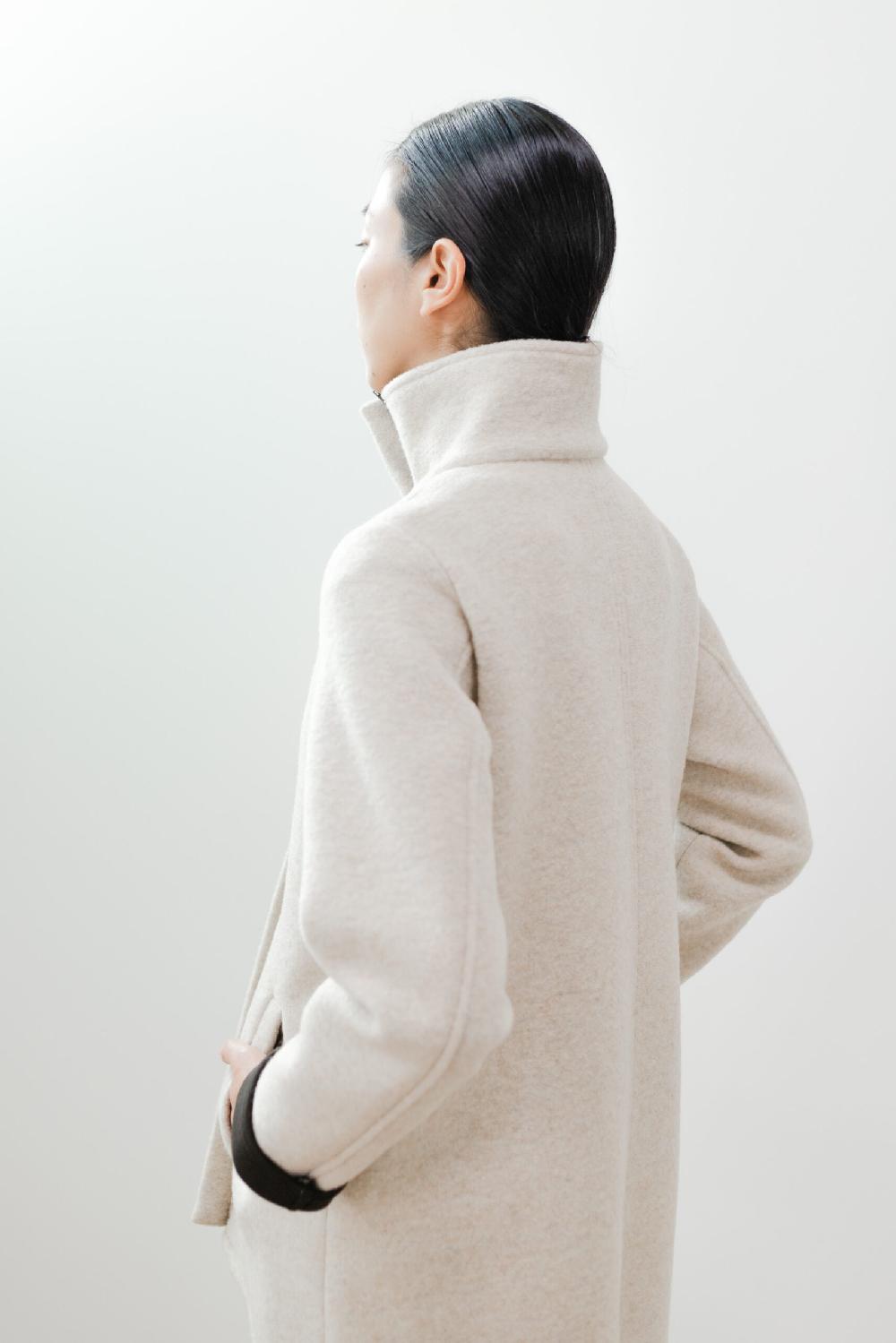 Pan Producto Básico Abrigo De Neopreno Asimétrico