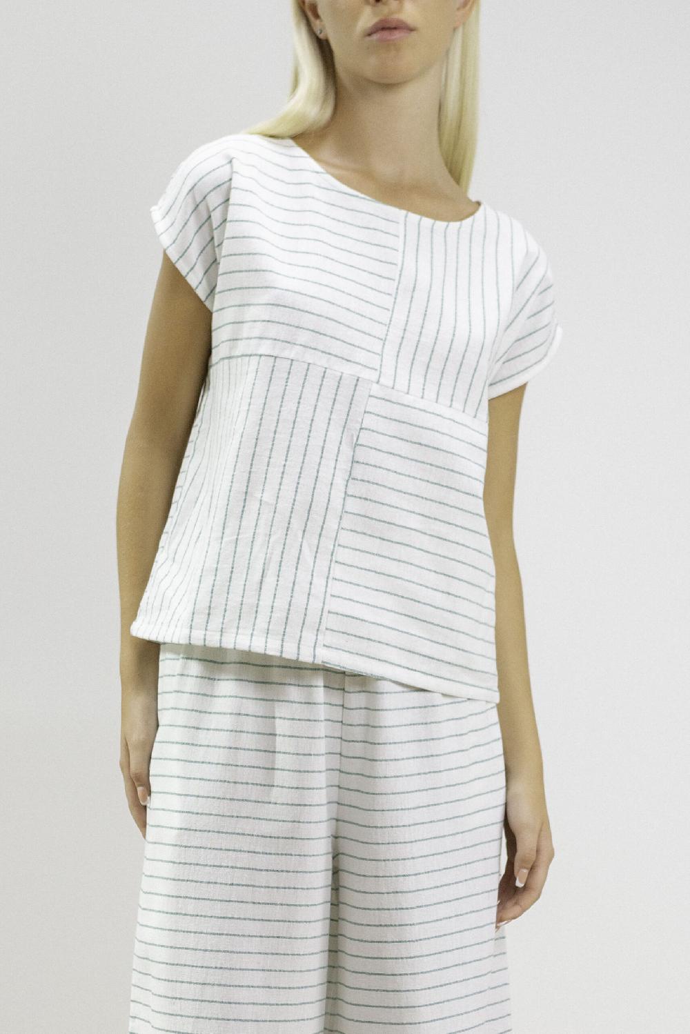 Pan Producto Básico Blusa Blanca Rayas Verdes