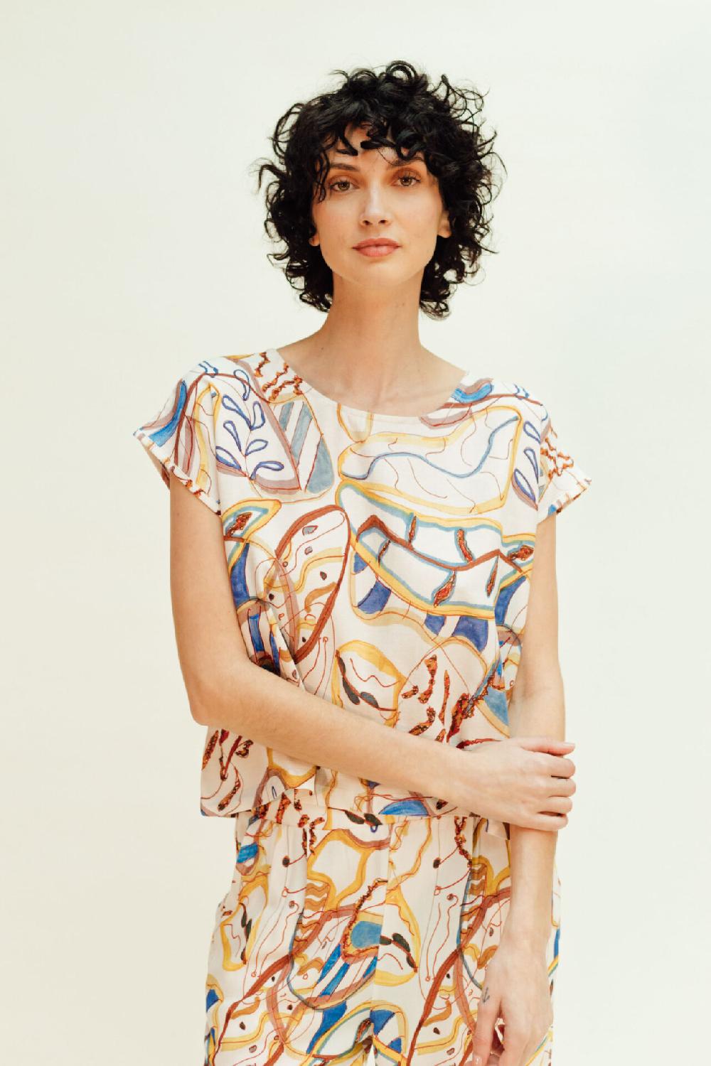 pan producto básico Blusa estampado colores