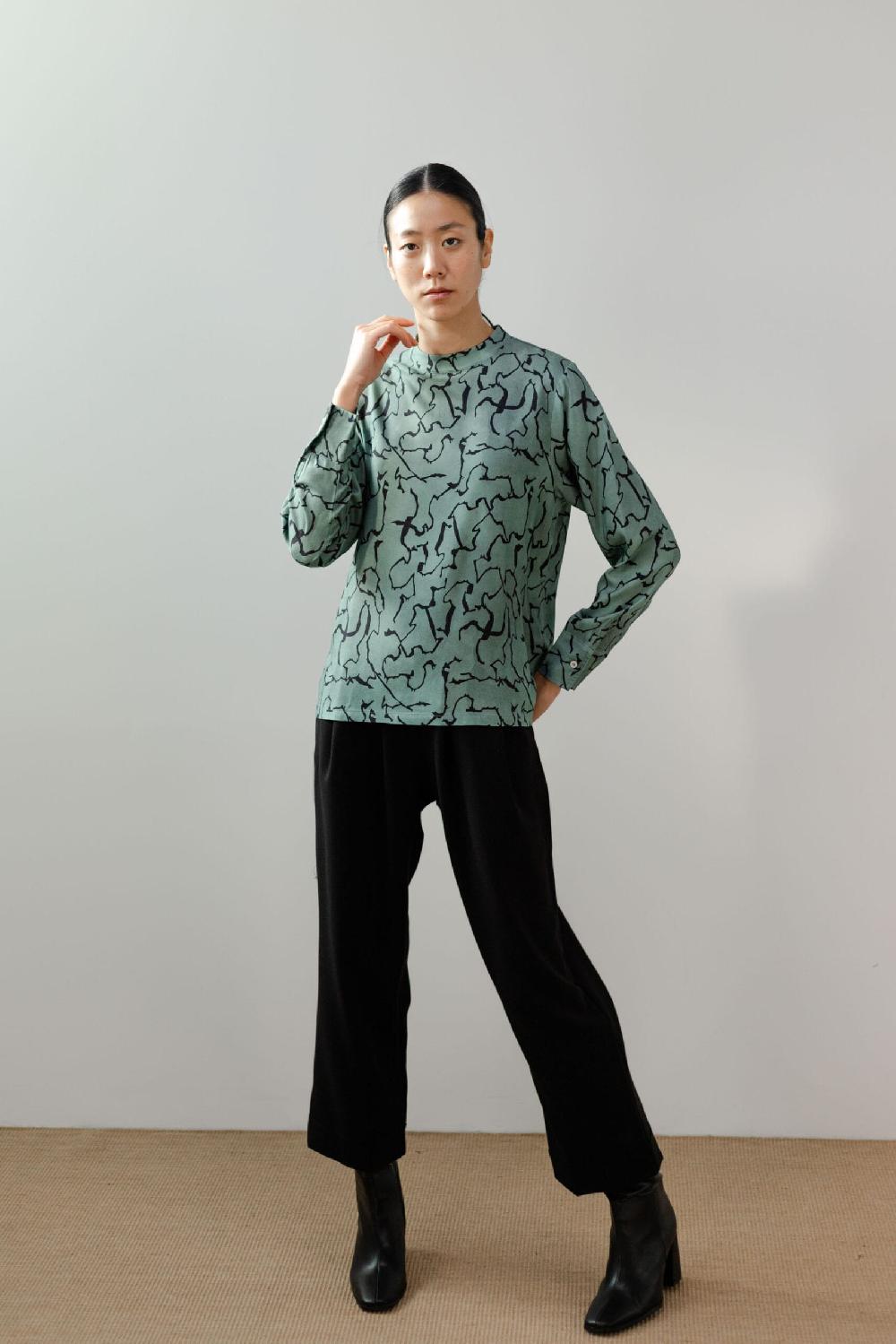 Pan Producto Básico Blusa Verde Estampada