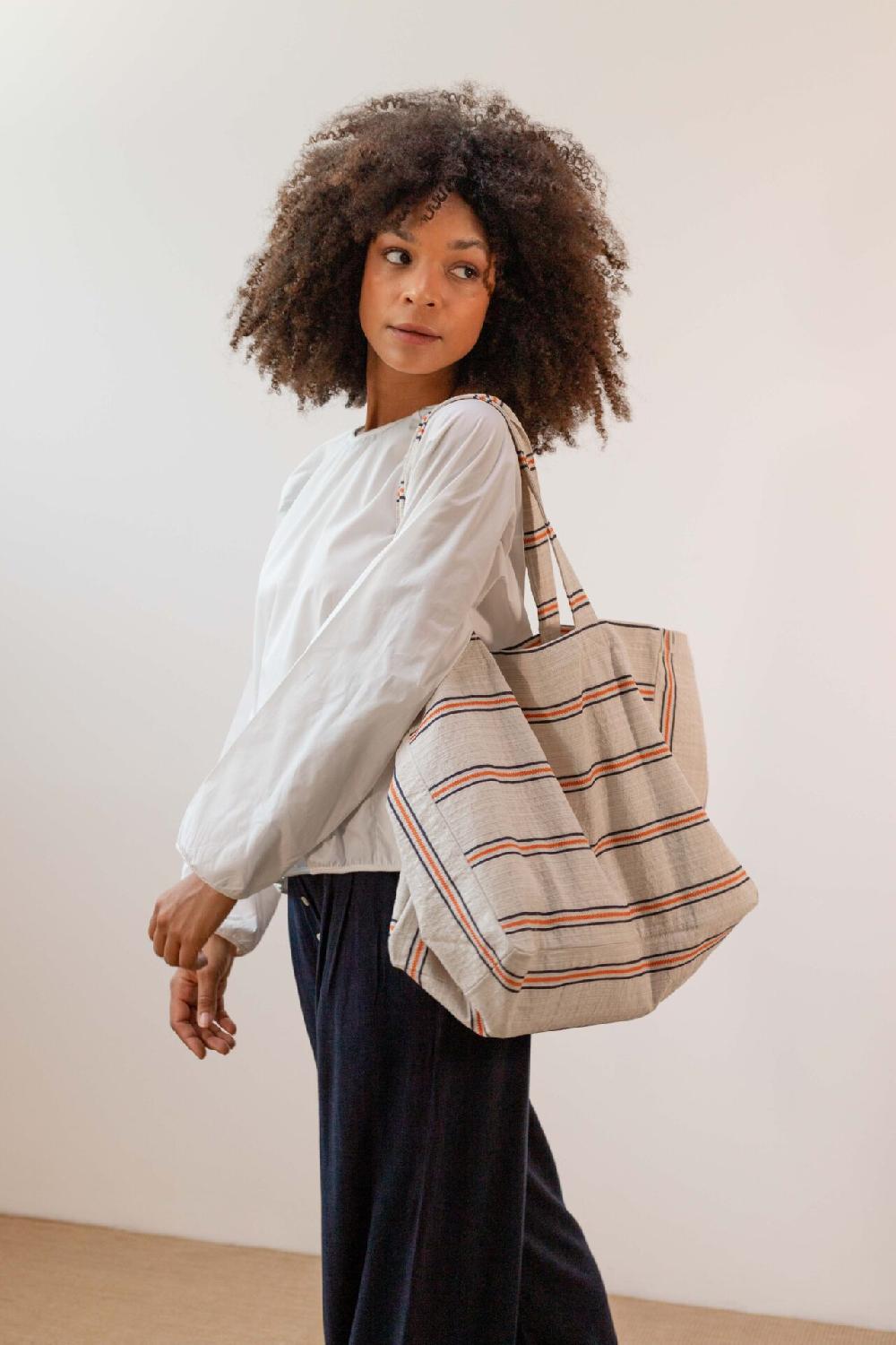 pan producto básico Bolso de rayas