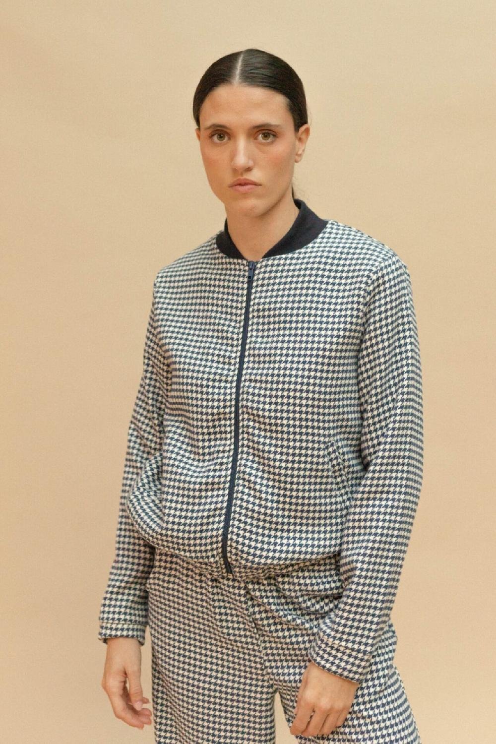 pan producto básico Bomber pata de gallo