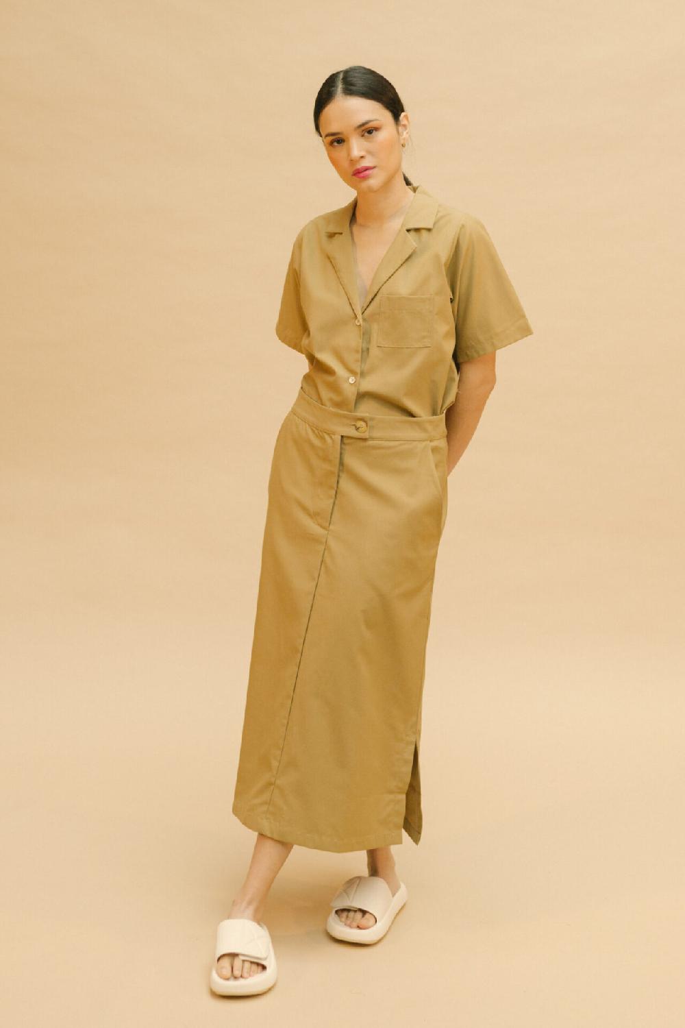 Pan Producto Básico Camisa Corta Camel