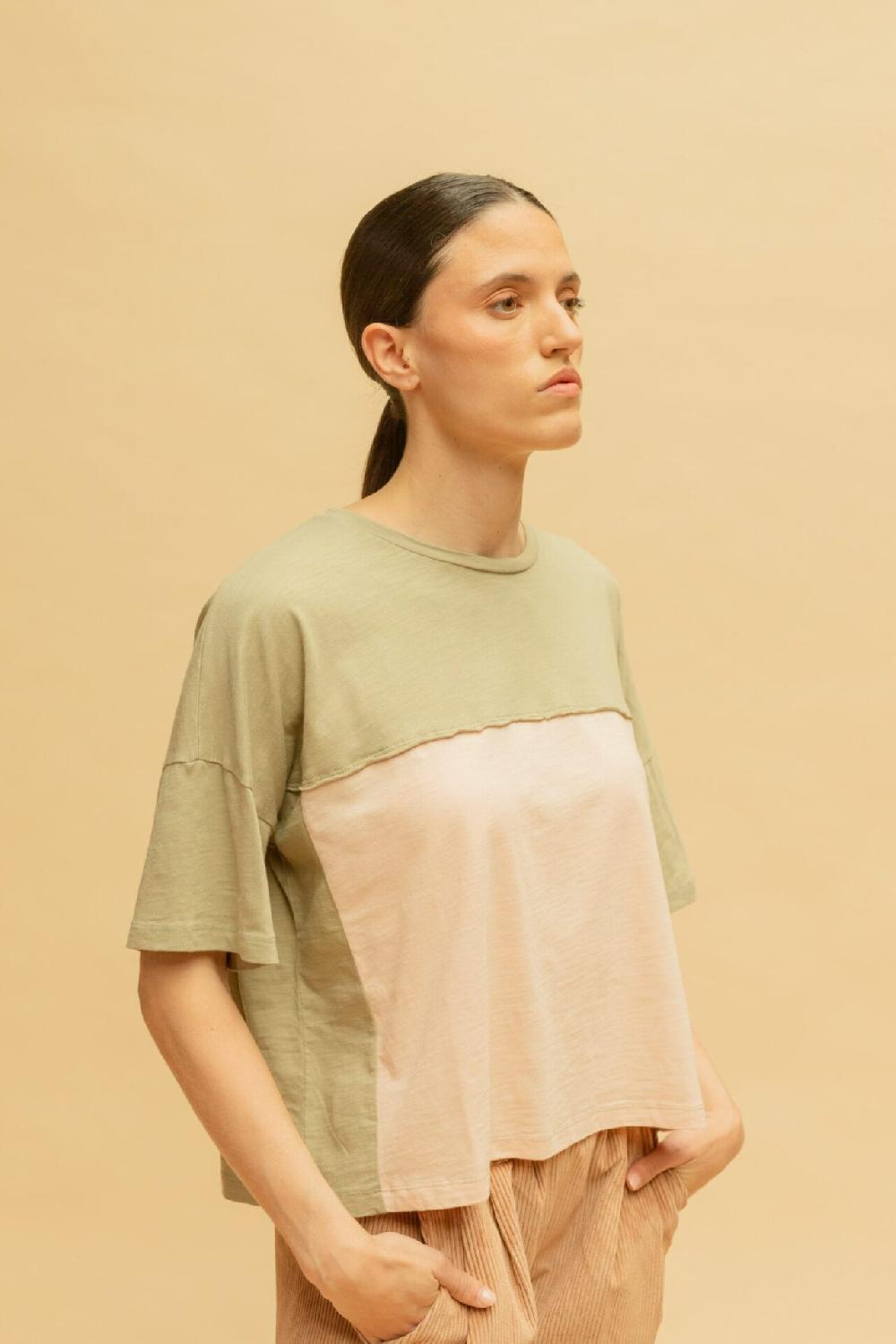 pan producto básico Camiseta bicolor verde/rosa