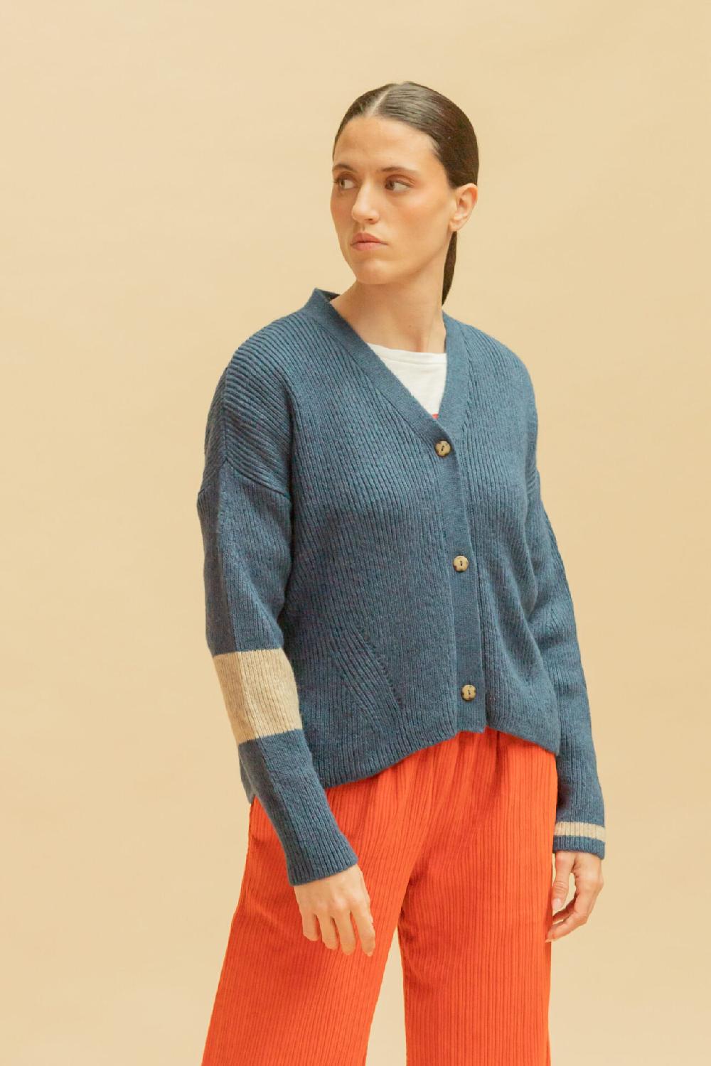 Pan Producto Básico Cárdigan Azul Y Tostado