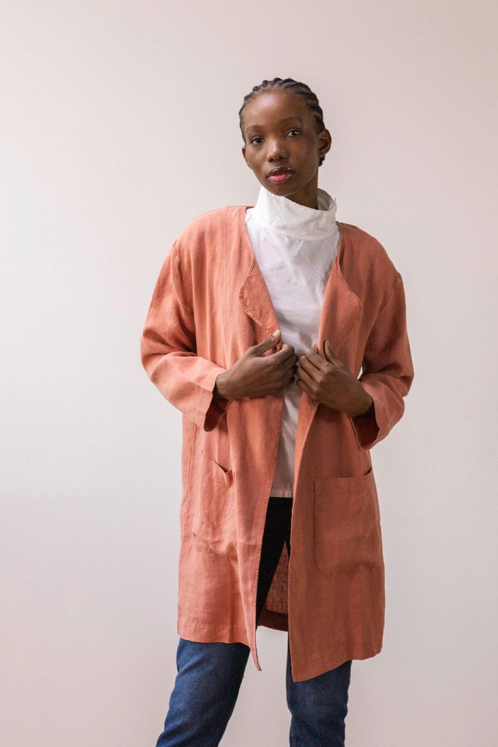 pan producto básico Chaqueta de lino color teja